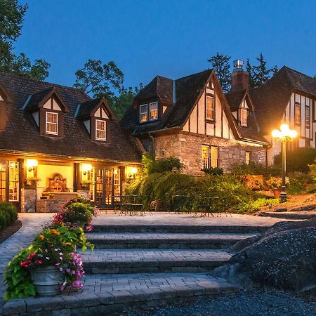 Hillbrook Inn & Spa (Adults Only) Чарлз-Таун Екстер'єр фото